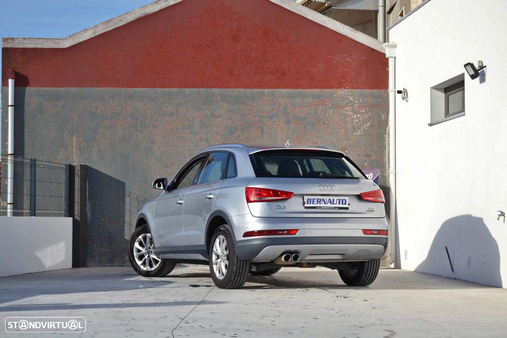 Audi Q3 2.0 TDI quattro Design S tronic - 9