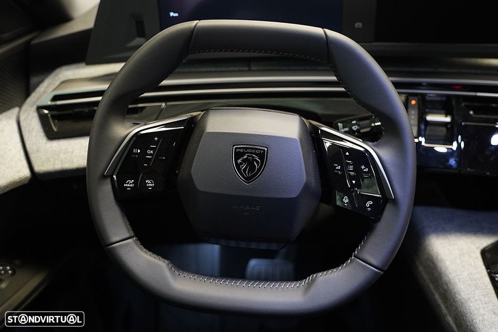 Peugeot 3008 1.2 Hybrid Allure e-DCS6 - 11