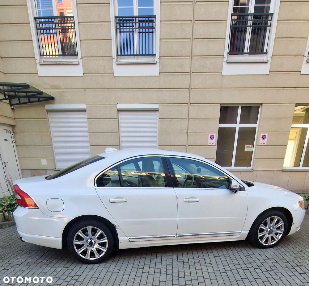 Volvo S80 2010 photo 5