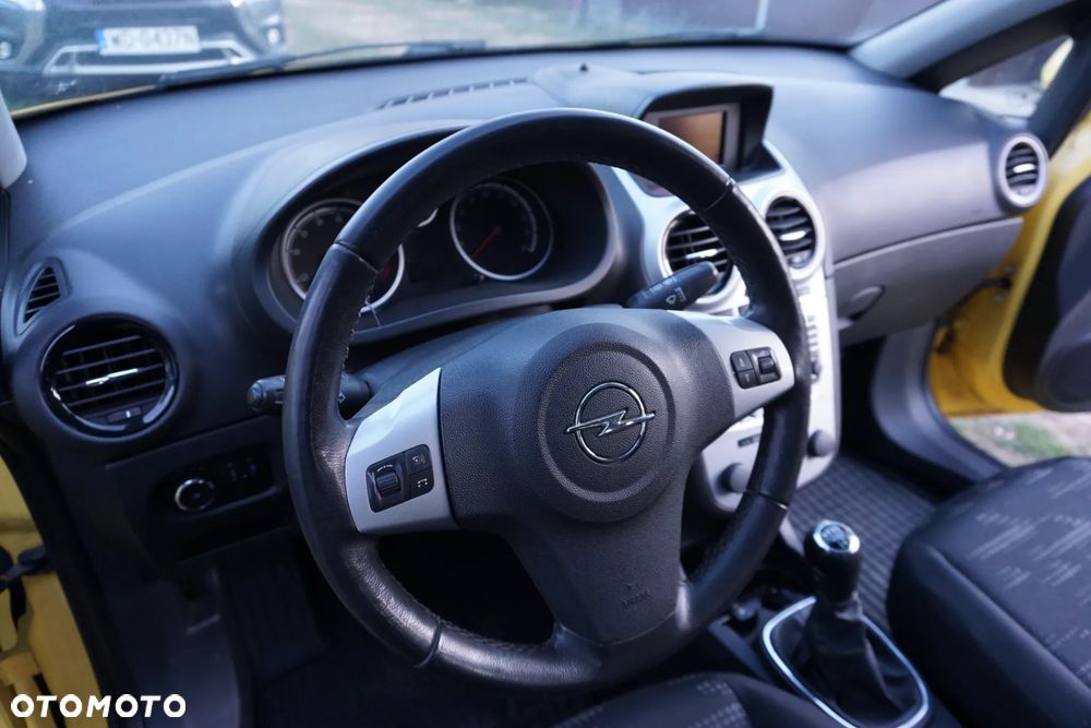 Opel Corsa - 35