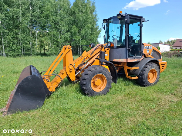JCB 409