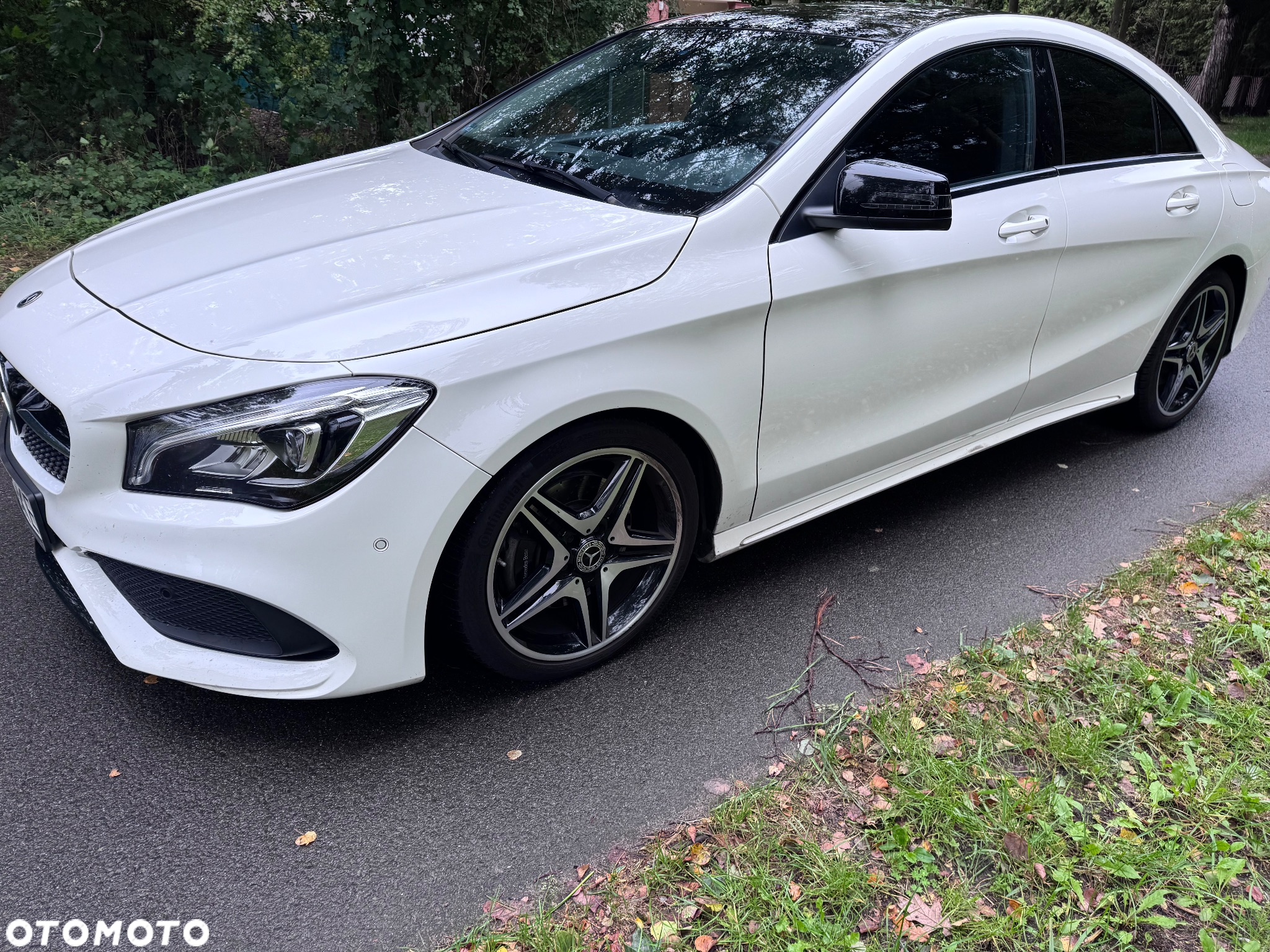 Mercedes-Benz CLA 220 4-Matic - 11