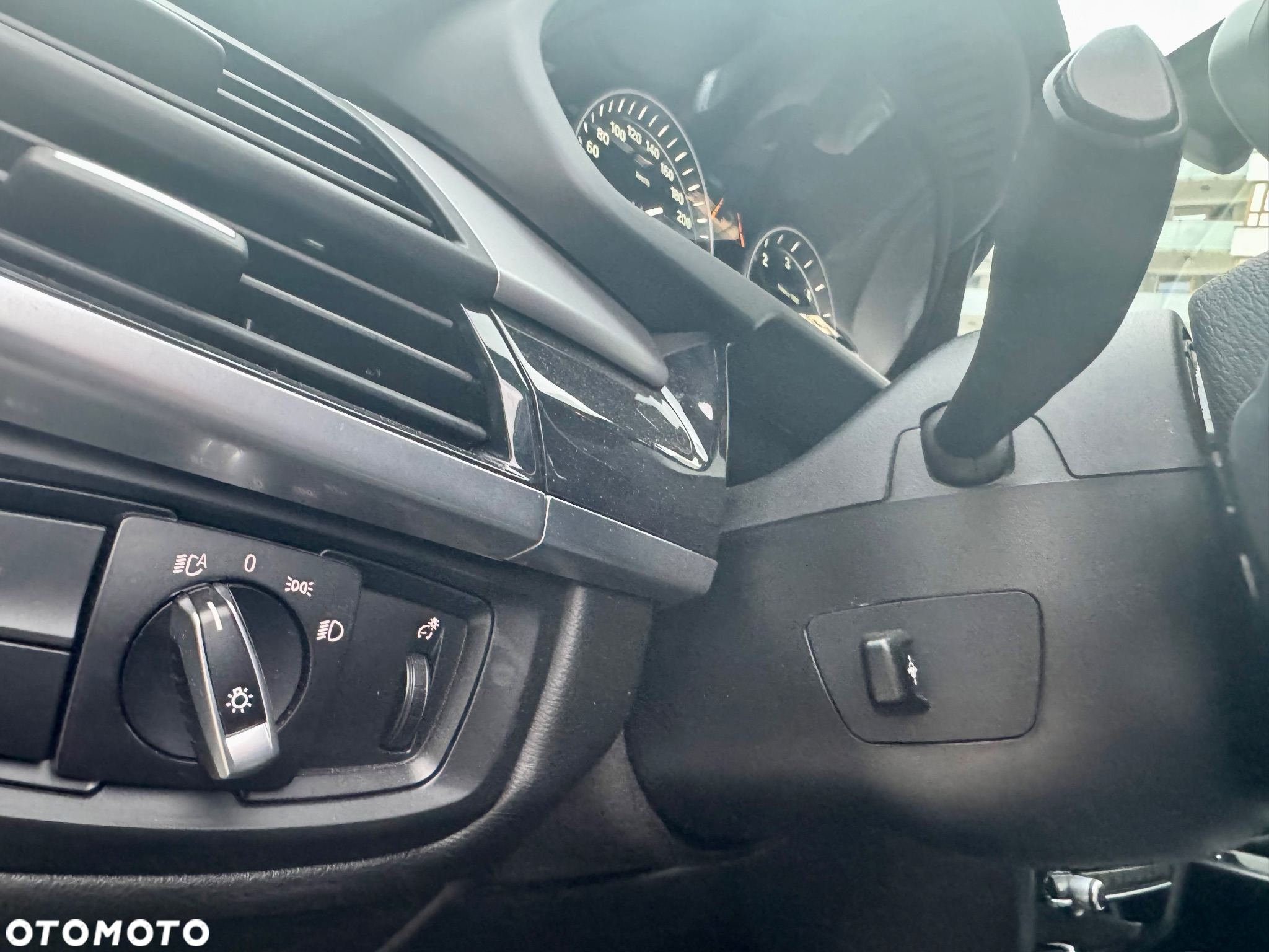 BMW X6 xDrive40d - 16
