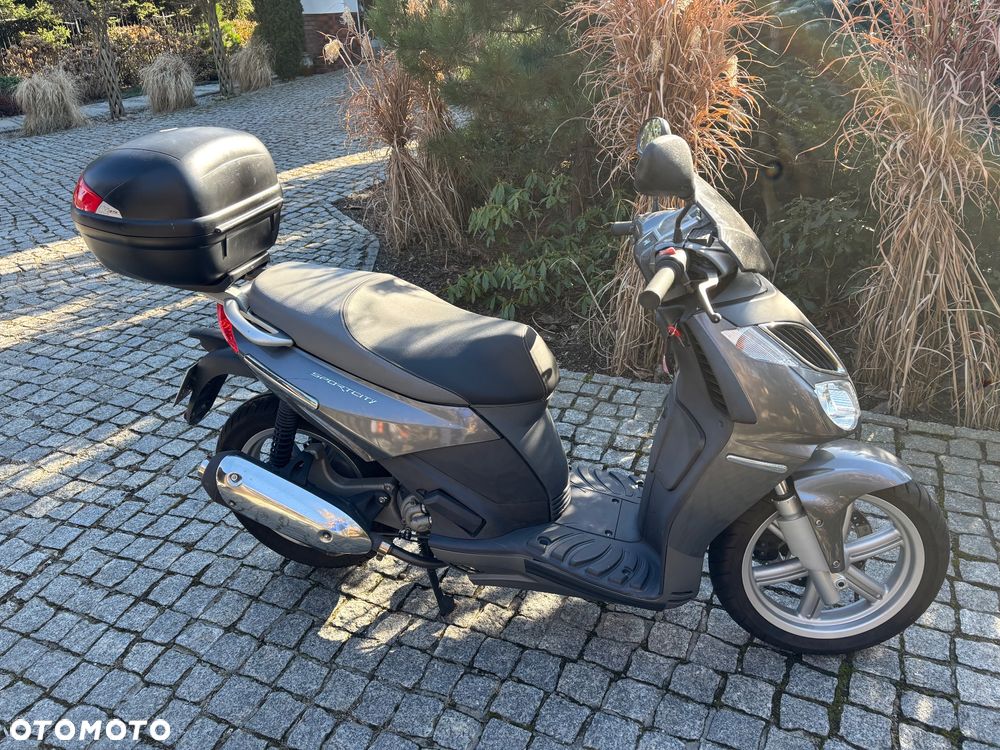 Aprilia Atlantic - 9