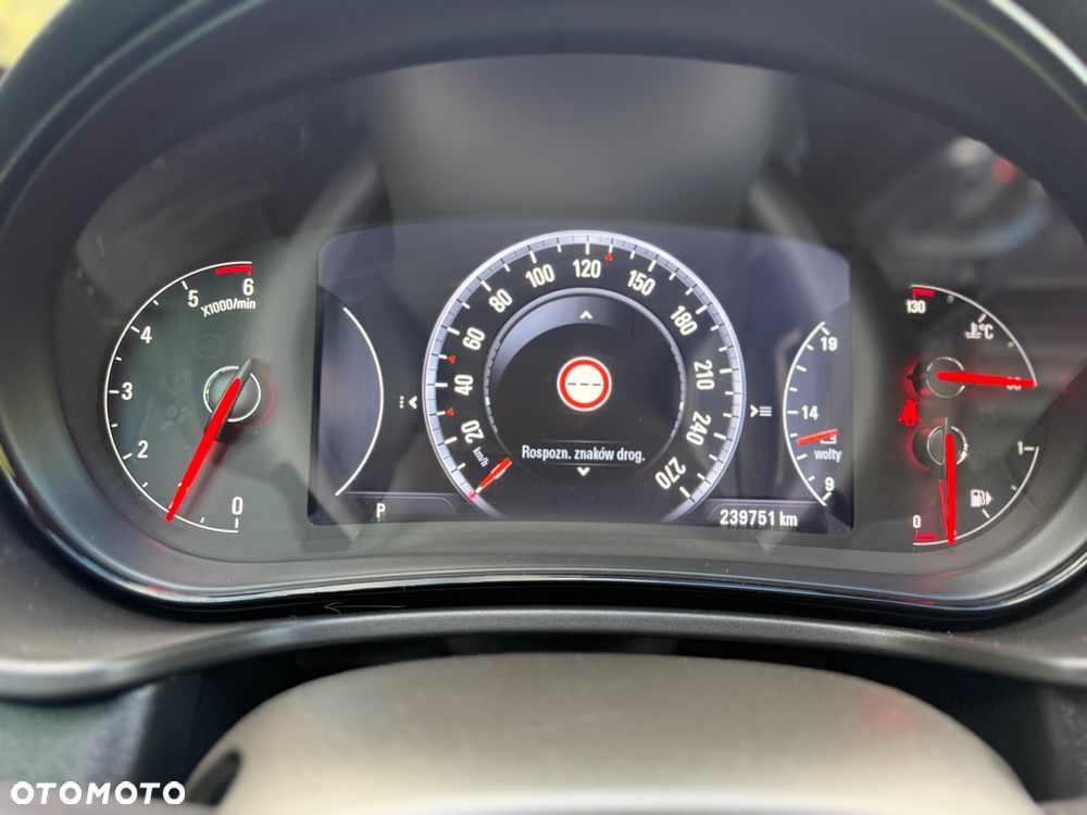 Opel Insignia 2.0 CDTI Sport - 13