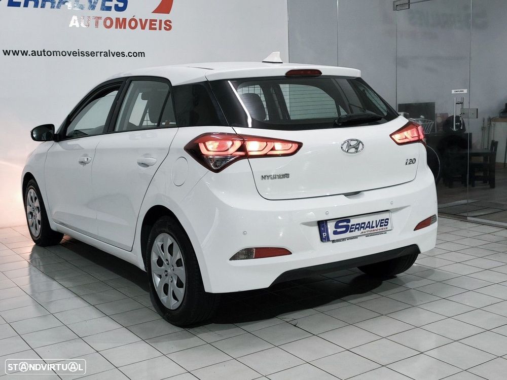 Hyundai i20 1.1 CRDi Blue Access+Bluetooth+Comandos no Volante - 5