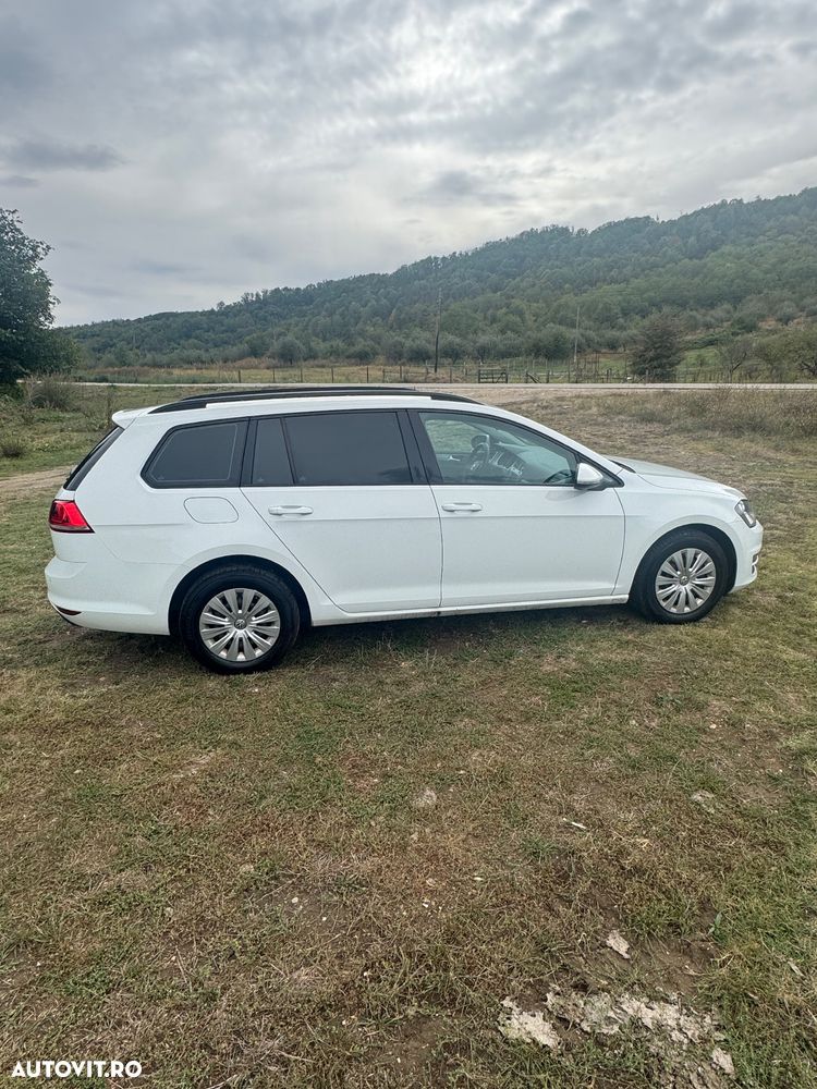 Volkswagen Golf 1.6 TDI BMT Comfortline - 6