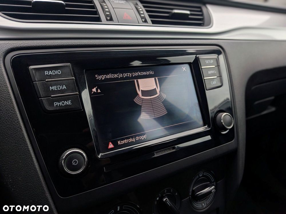 Skoda RAPID 1.0 TSI Ambition - 22
