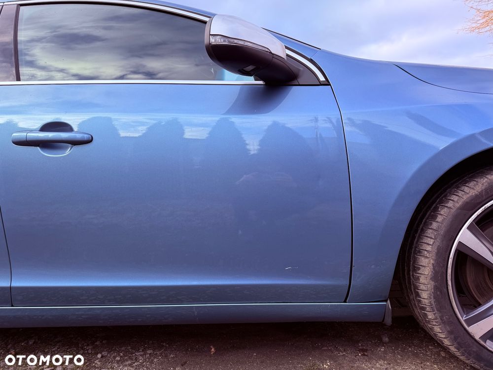 Volvo V60 T4 Geartronic RDesign - 14