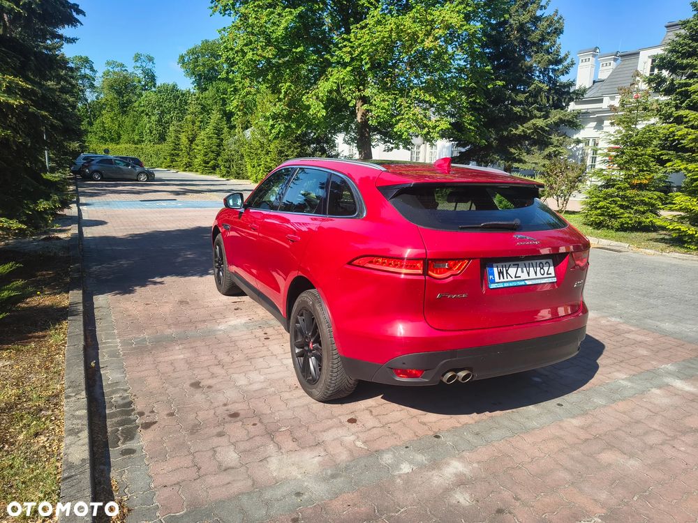 Jaguar F-Pace 20d AWD Portfolio - 24