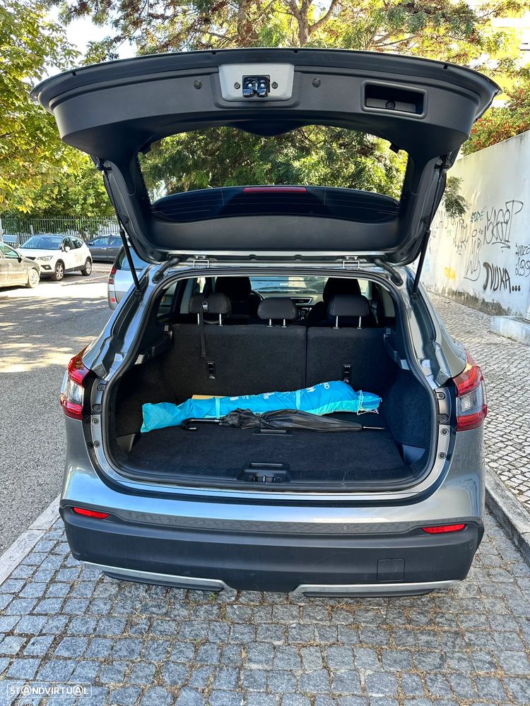 Nissan Qashqai 1.2 DIG-T Xtronic N-Connecta - 4