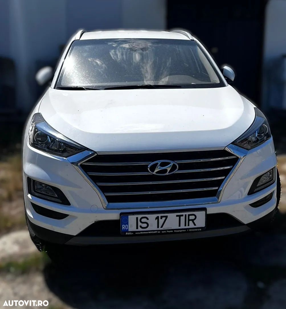 Hyundai Tucson 1.6 CRDi 4WD 6MT Premium - 1