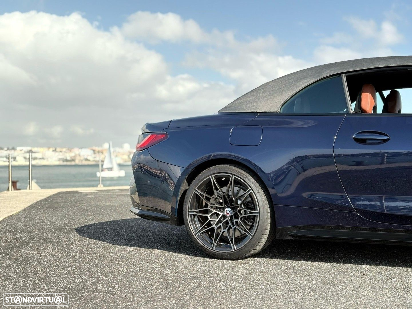 BMW M4 Competition xDrive Pack 50 anos M - 16
