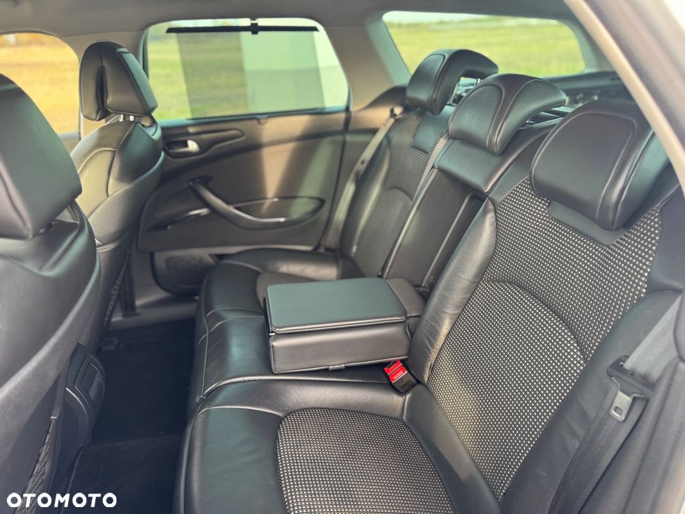 Citroën C5 2.0 HDi Exclusive - 26