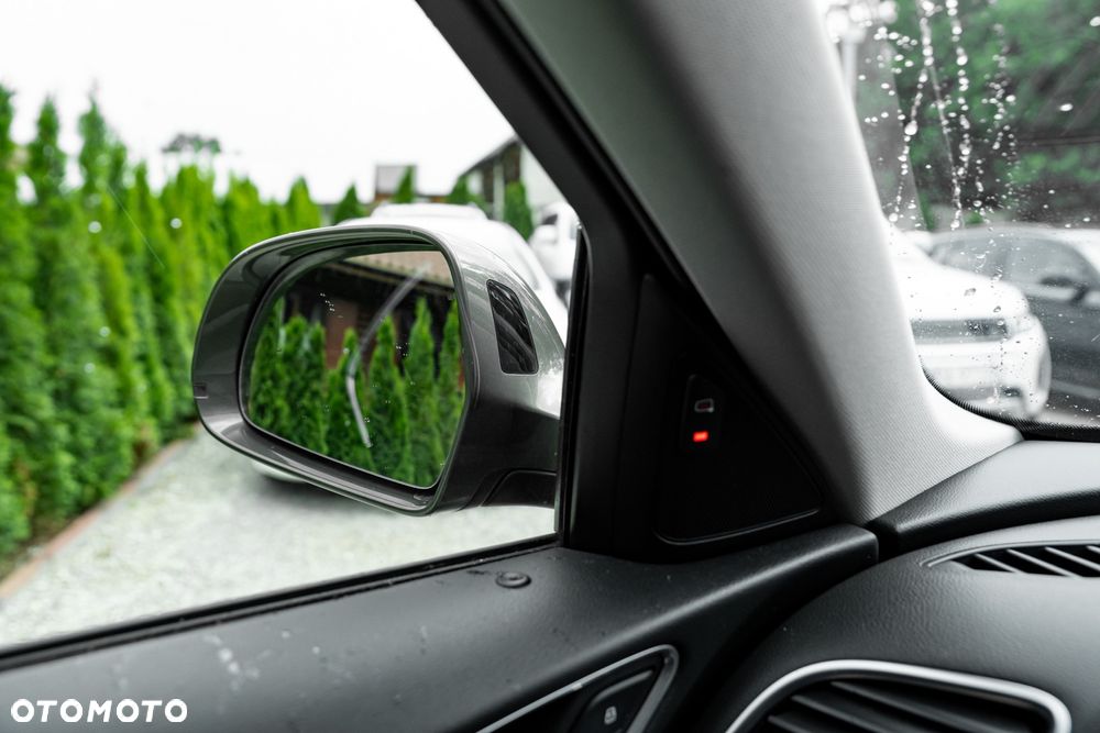 Audi Q3 2.0 TDI Quattro S tronic - 29