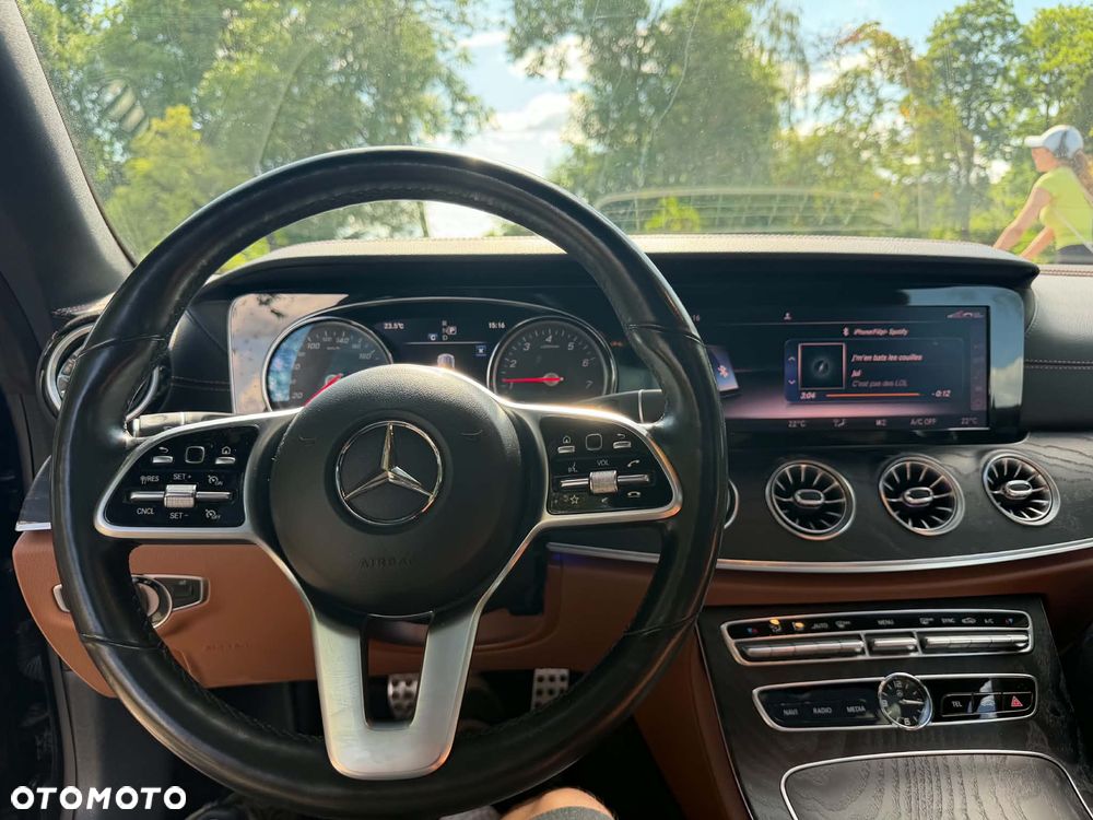 Mercedes-Benz Klasa E - 6