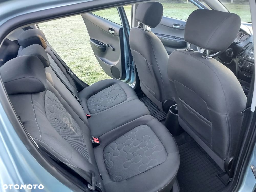 Hyundai i20 1.2 Classic + - 22