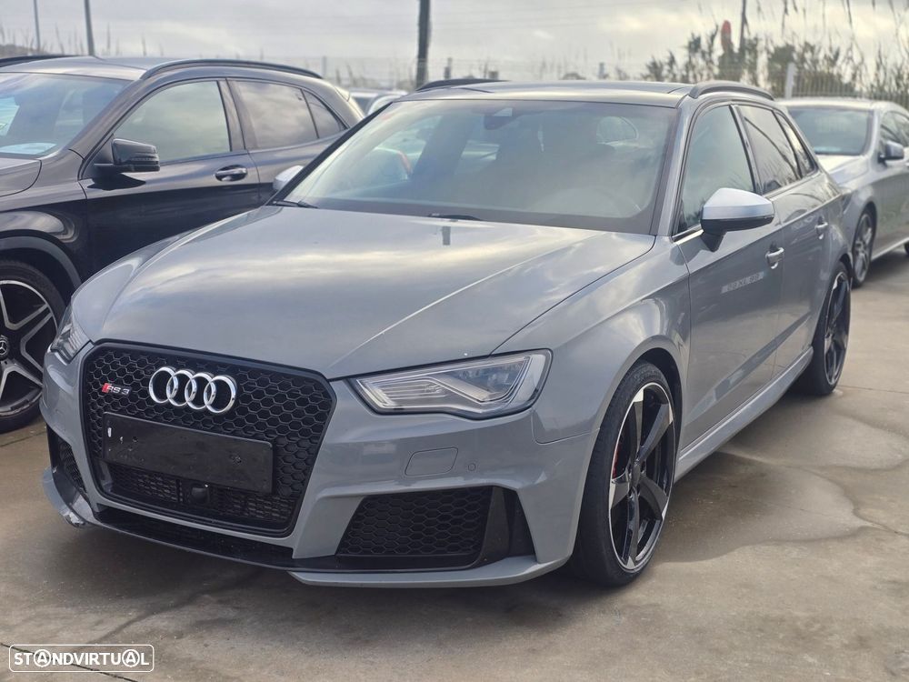 Audi RS3 Sportback - 9