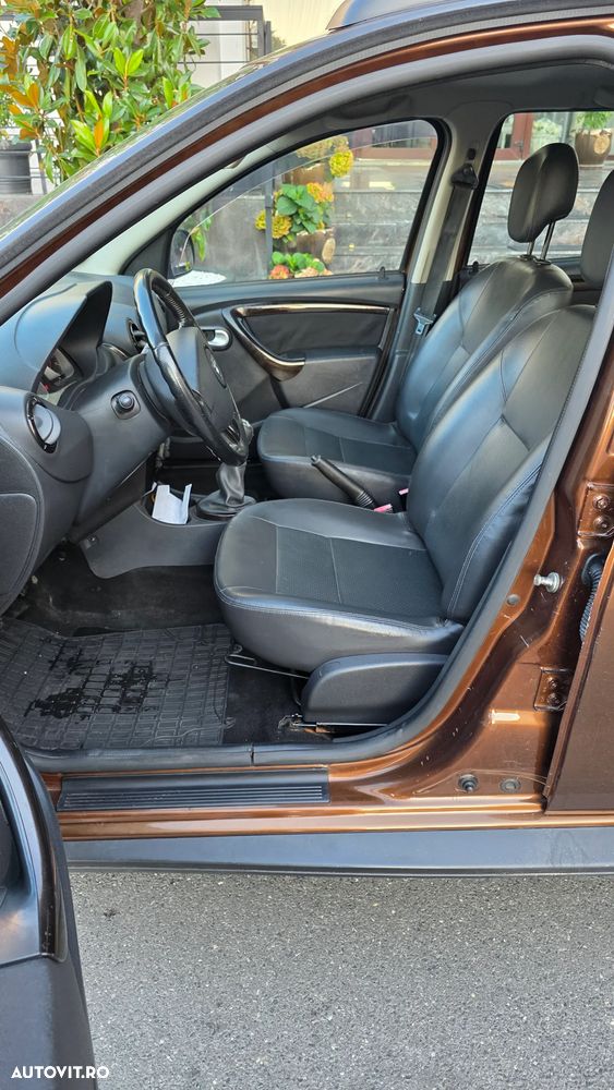 Dacia Duster 1.5 dCi 4x2 Laureate - 3