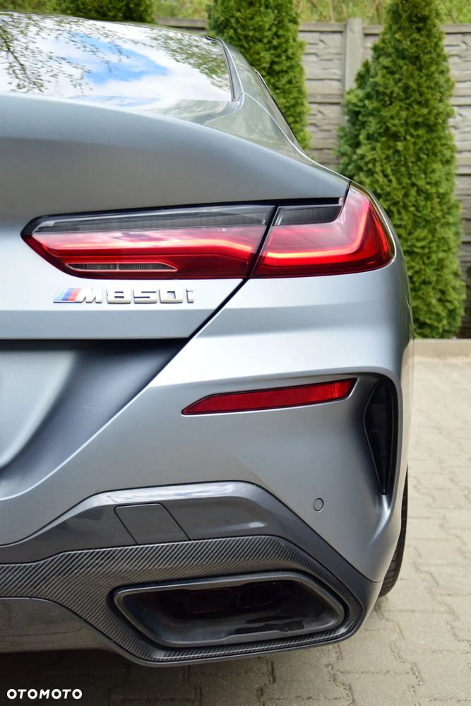 BMW Seria 8 - 14