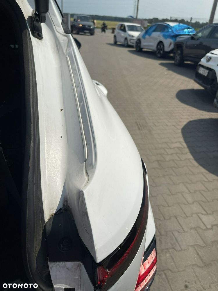Hyundai Kona - 9