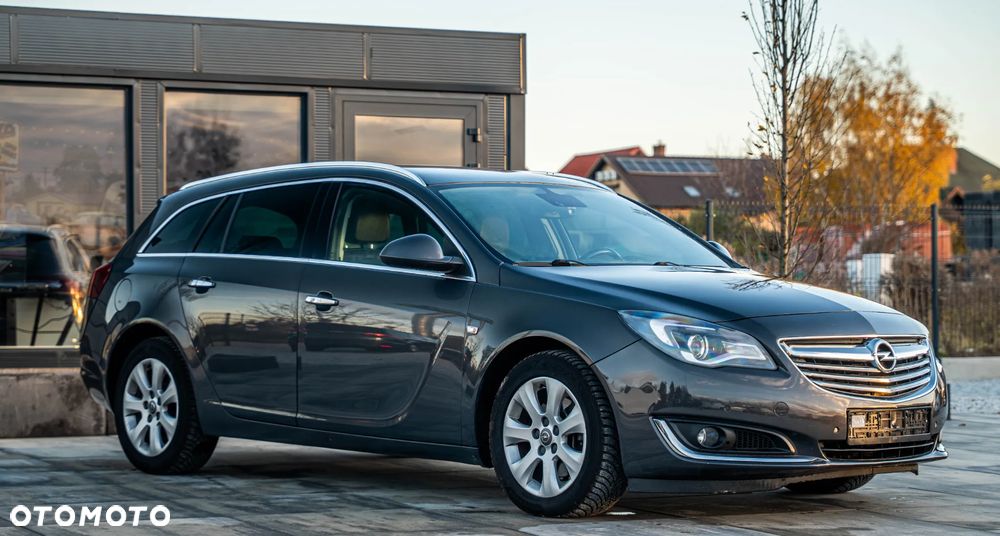 Opel Insignia - 11