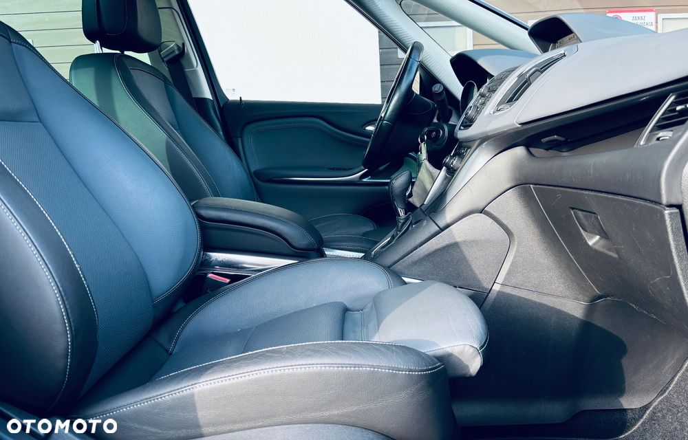 Opel Zafira - 22
