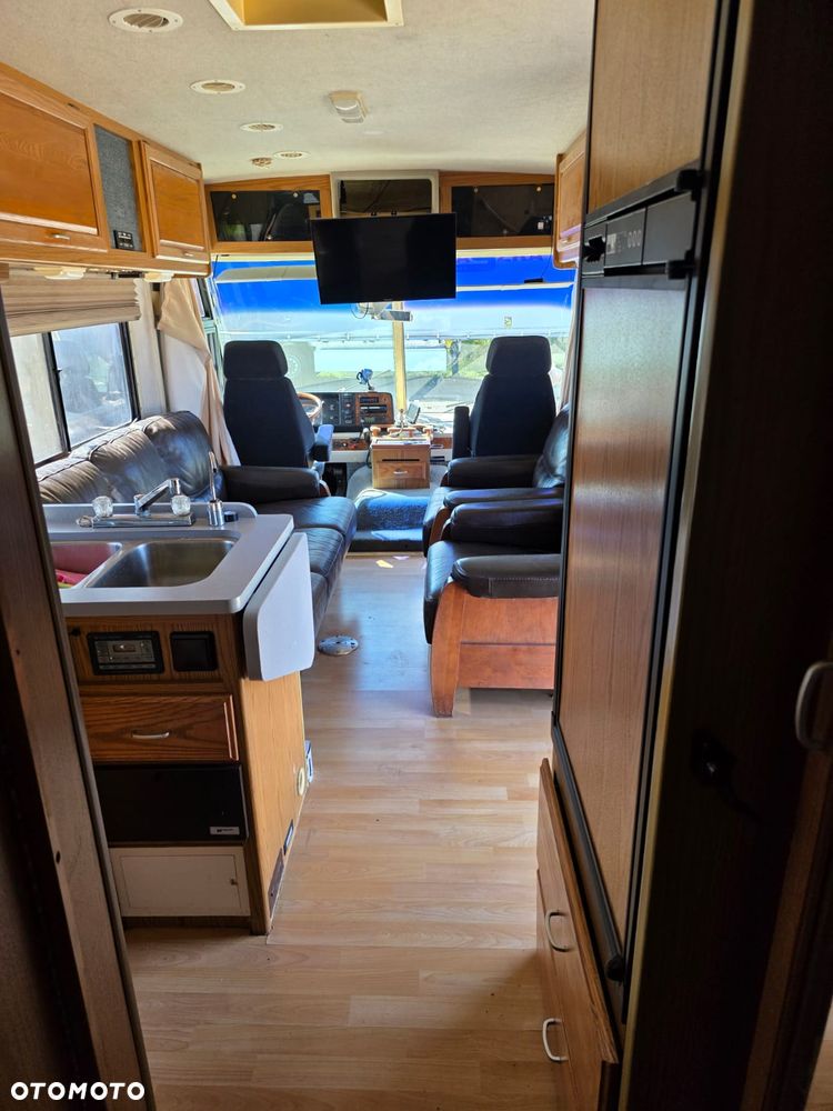 GMC WINNEBAGO - 12