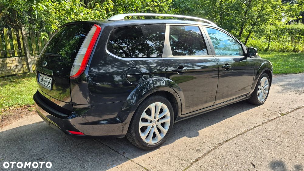 Ford Focus 1.6 TDCi DPF Titanium - 4