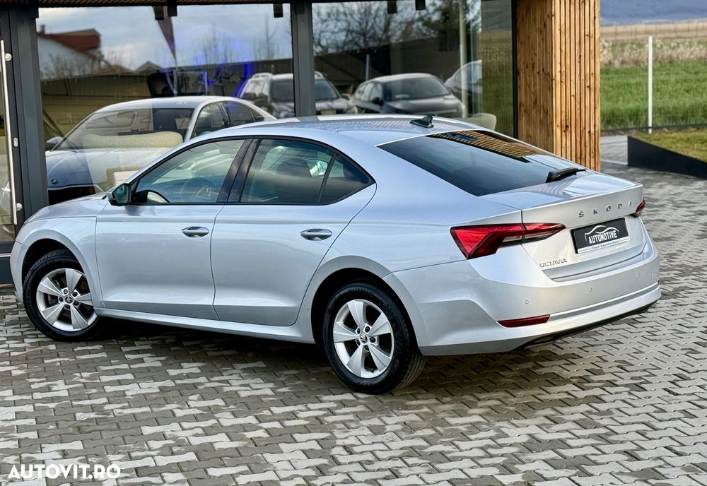 Skoda Octavia Combi 1.5 TSI Ambition - 16