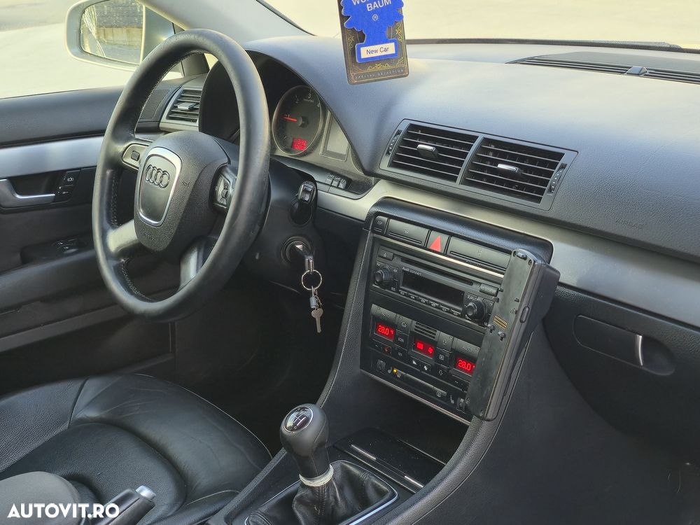 Audi A4 Avant 2.0 TDI DPF - 16