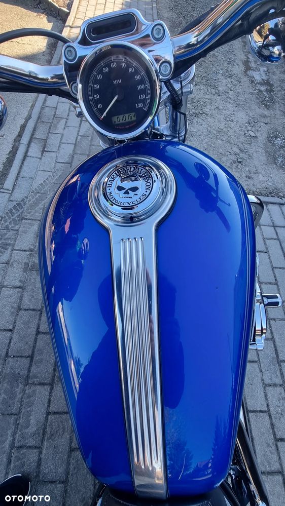 Harley-Davidson Sportster Custom 1200C - 8