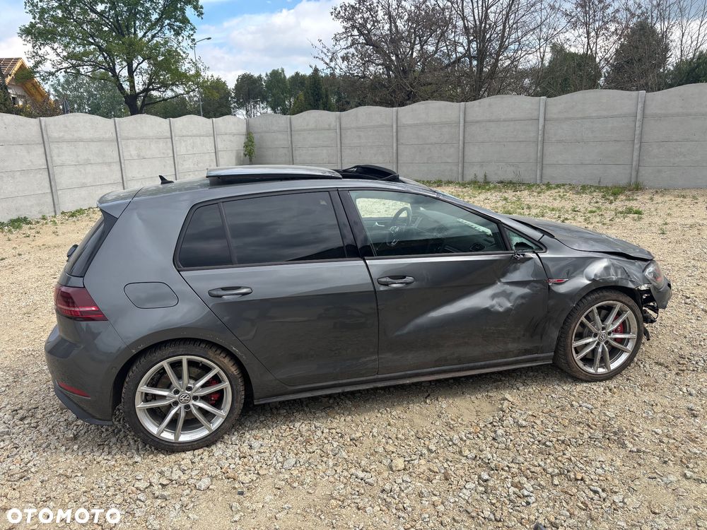 Volkswagen Golf GTI 2.0 TSI OPF Performance - 7
