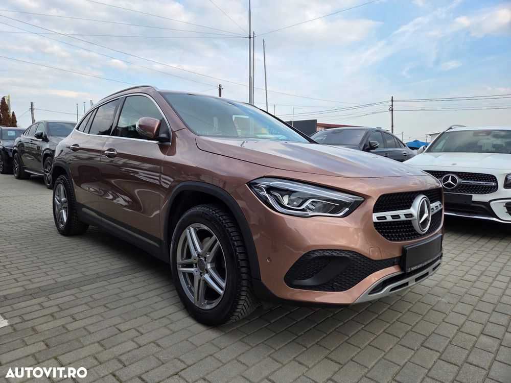 Mercedes-Benz GLA 200 4MATIC Aut. - 13