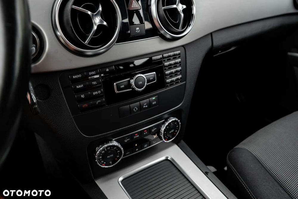 Mercedes-Benz GLK 220 CDI 4Matic (BlueEFFICIENCY) 7G-TRONIC - 36