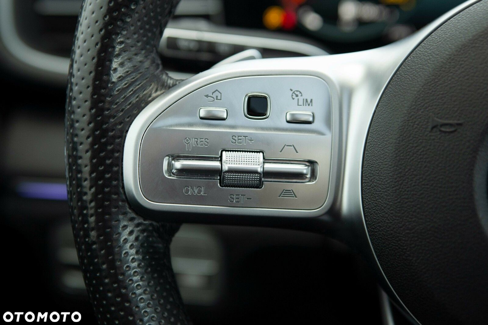 Mercedes-Benz GLS 400 d 4-Matic - 22