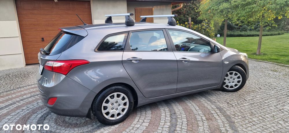 Hyundai i30 1.6 CRDi Comfort - 4
