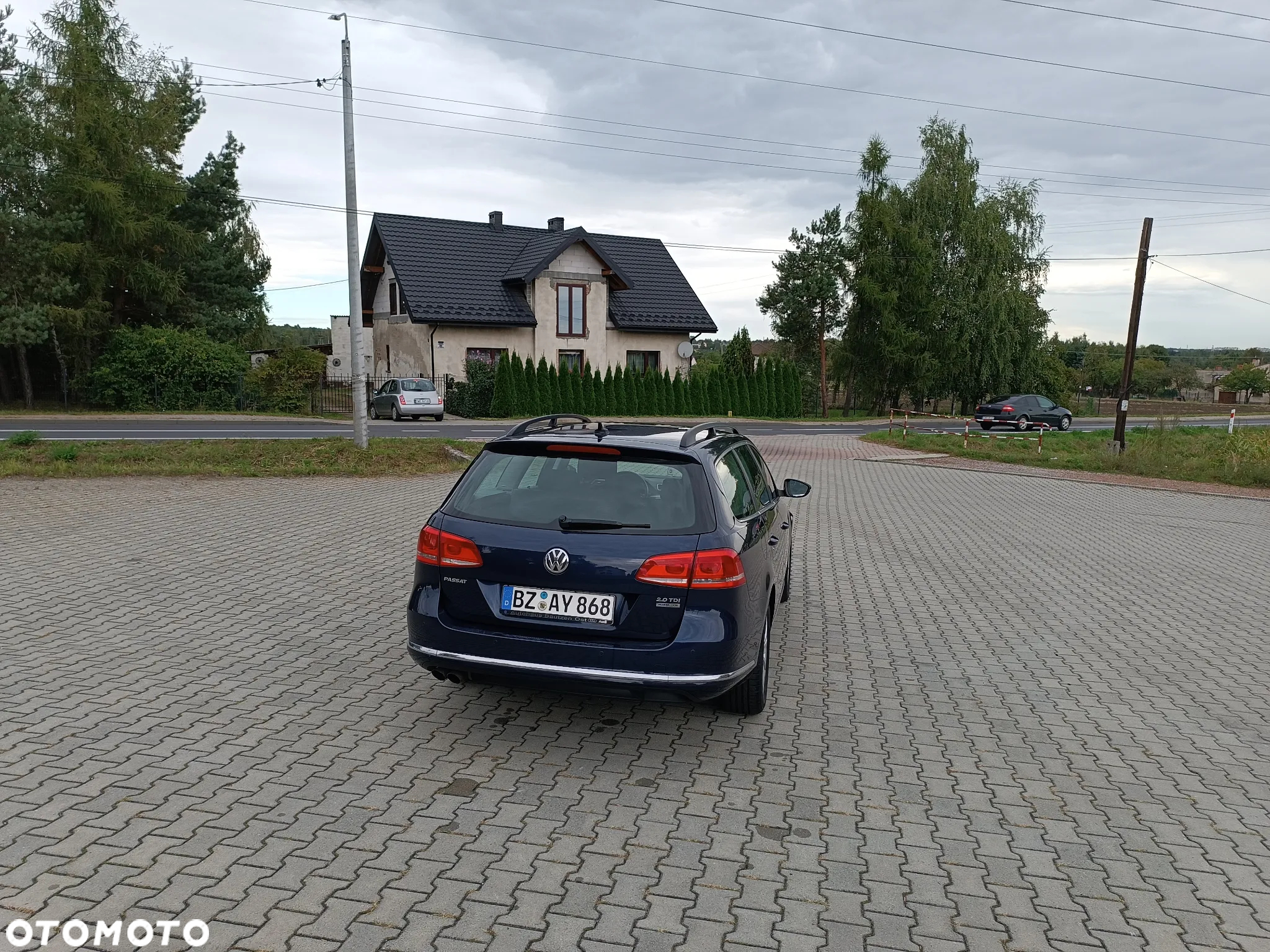 Volkswagen Passat Variant 2.0 Blue TDI SCR Comfortline - 6