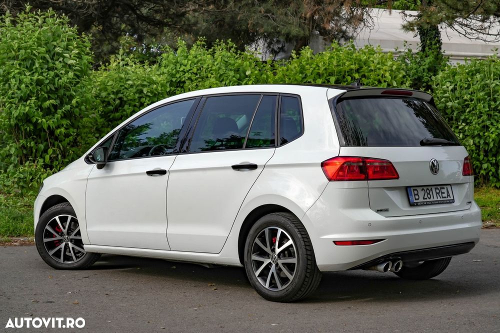Volkswagen Golf 1.6 TDI DPF BMT DSG Comfortline - 4