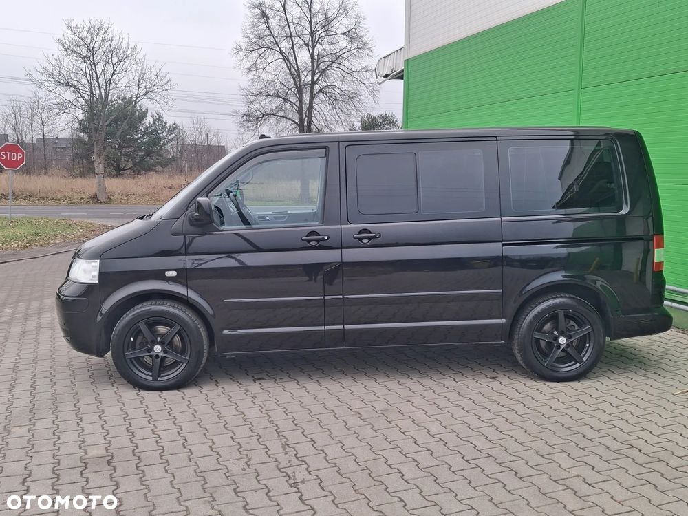 Volkswagen Multivan - 9