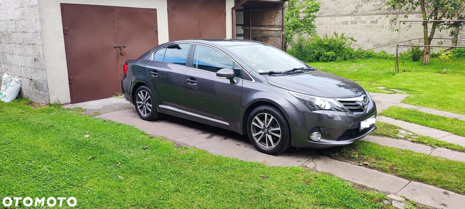 Toyota Avensis 1.8 Sol plus NAVI - 1