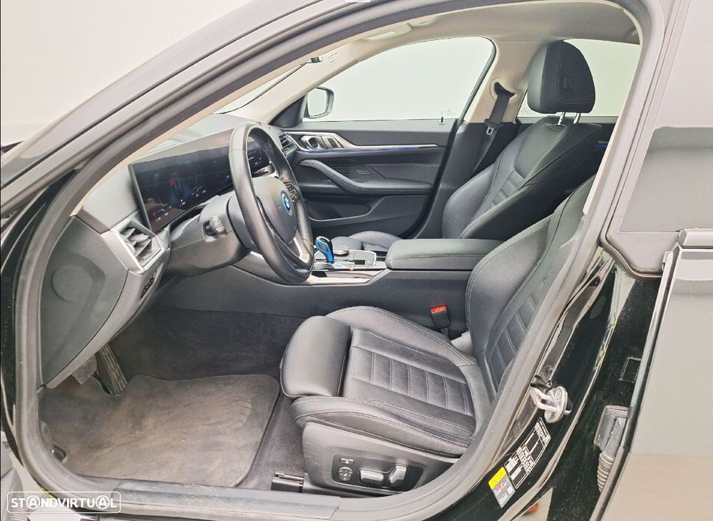 BMW i4 eDrive40 — fotografia 4