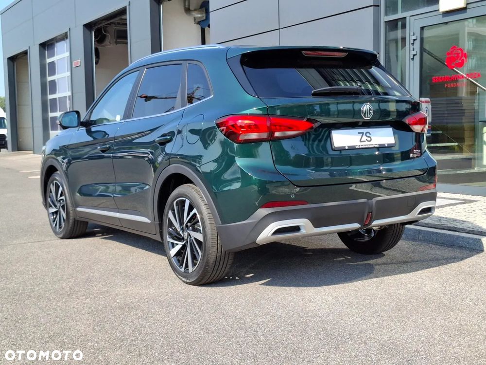 MG ZS Hybrid+ 1.5 HEV+ Exclusive - 4