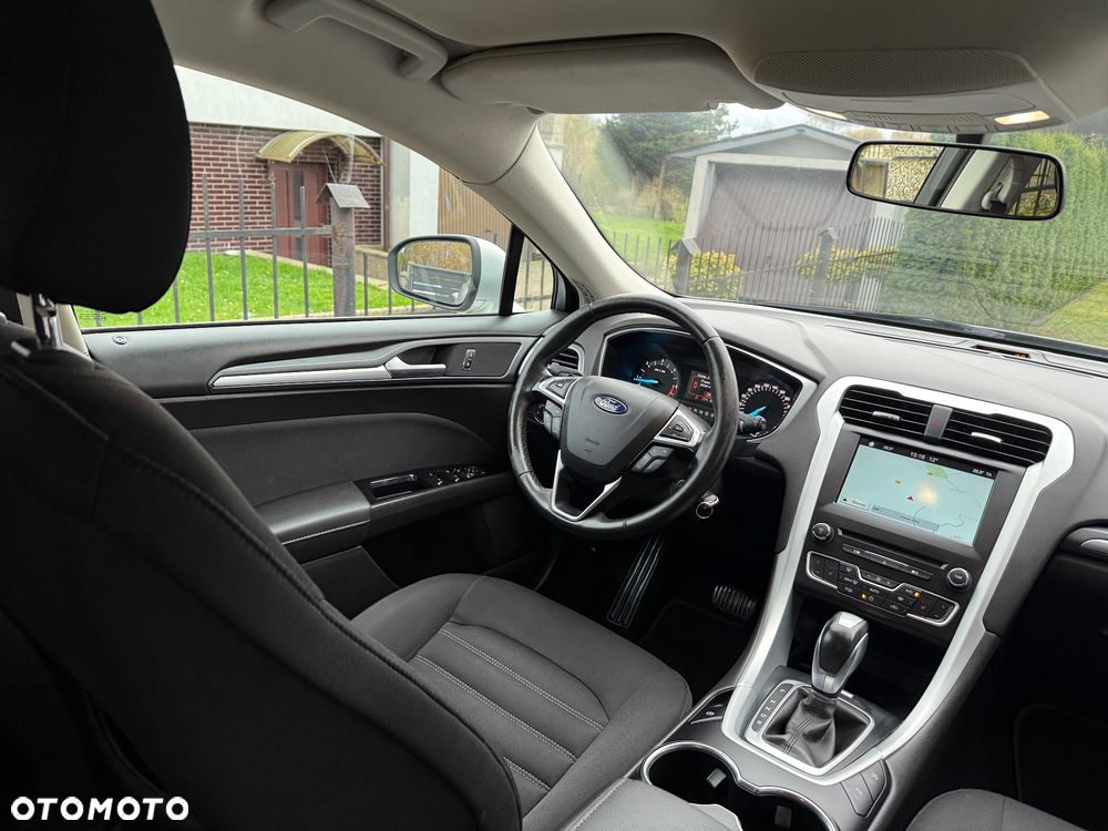 Ford Mondeo 2.0 TDCi Titanium PowerShift - 12