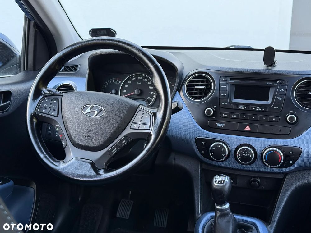 Hyundai i10 - 25