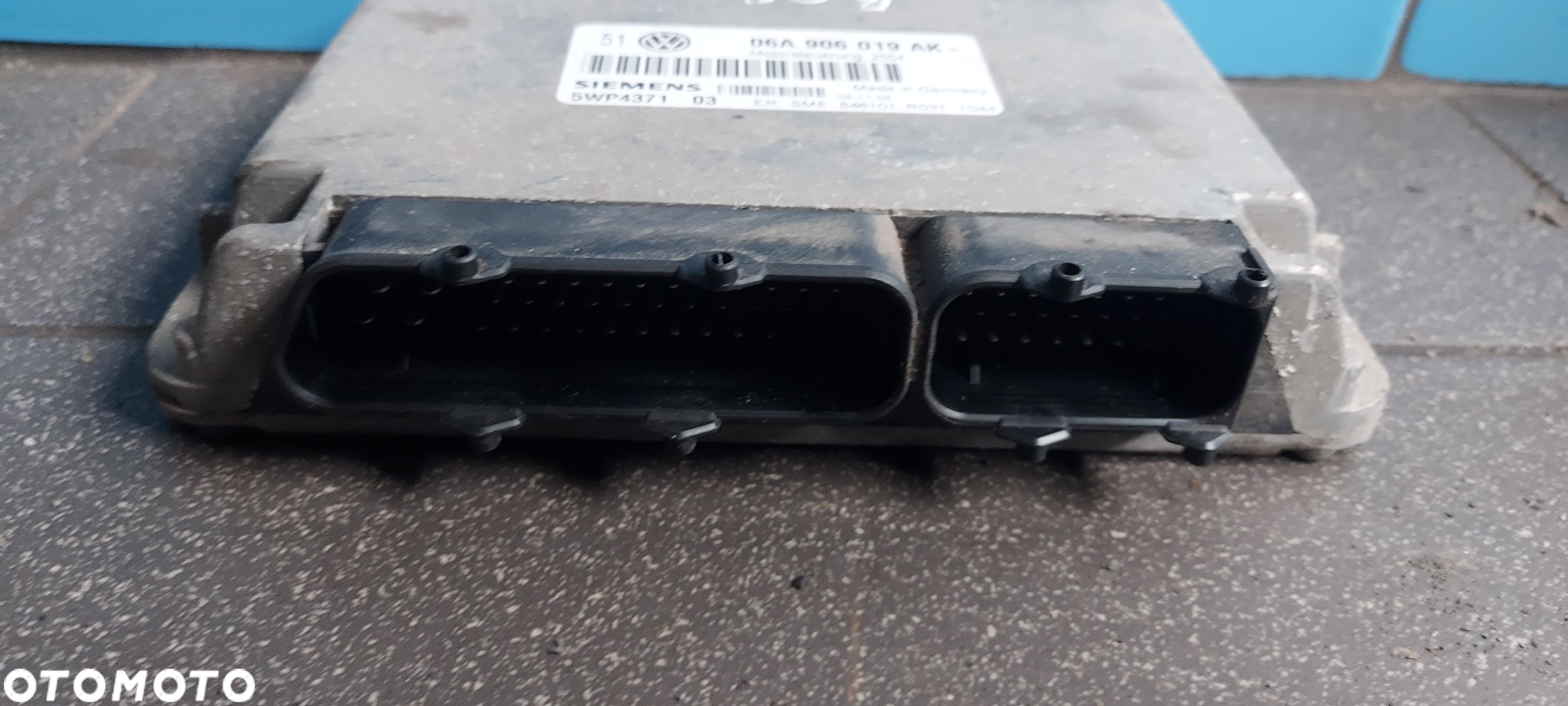 Komputer sterownik silnika VW Bora 1.6 06A906019AK - 2