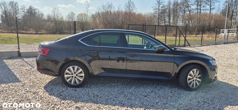 Skoda Superb 2.0 TSI Sportline DSG - 6