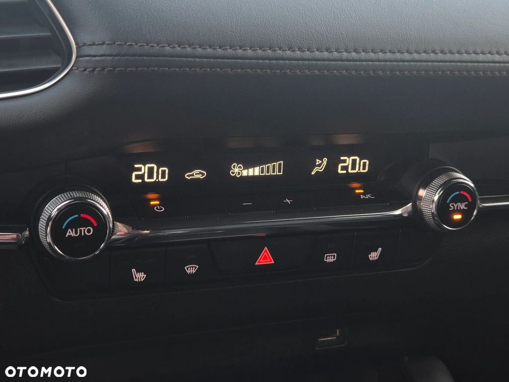 Mazda 3 e-SKYACTIV-G 122 M HYBRID EXCLUSIVE-LINE - 30