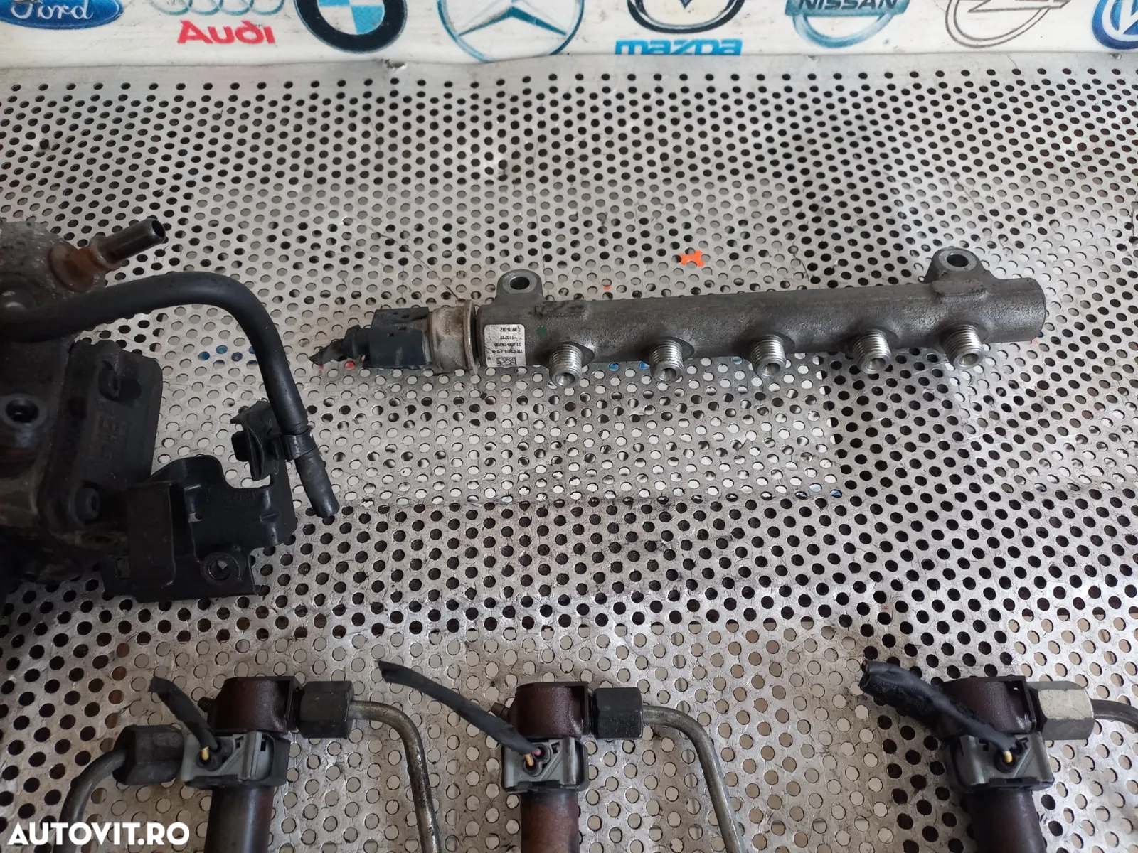 Injectoare Injector Pompa Inalta Presiune Rampa Hyundai I20 IX20 I30 Kia Venga Ceed Proceed Rio 1.4 - 4