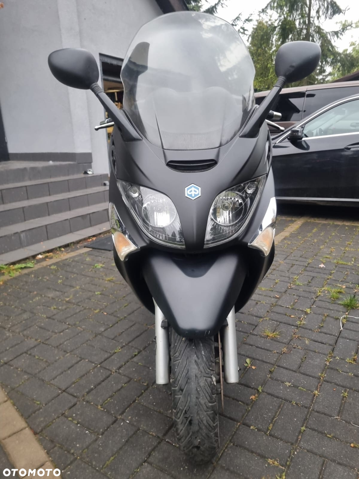 Piaggio Xevo - 4